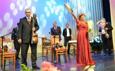 Moskvada  Xalq artisti Mələkxanım Əyyubovanın möhtəşəm konserti oldu