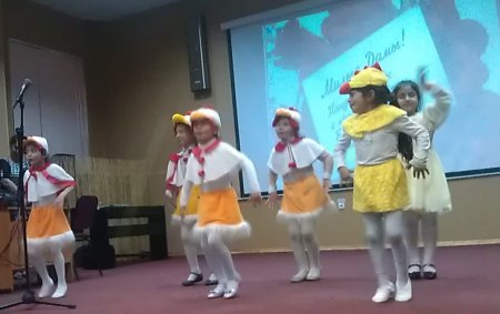 Moskvadakı  157 saylı Azərbaycan etno-təmayüllü  məktəbdə Qadınlar bayramı keçirildi