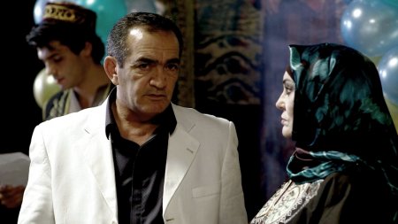 “YASMİN” dən başlanan yol 		“Mosfilm”in azərbaycanlı aktyoru Fərhad HÜSEYNOVLA  müsahibə
