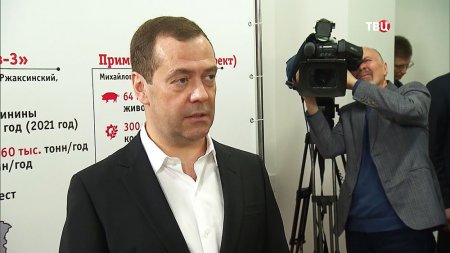 Medvedev ona qarşı kompromatı "cəfəngiyyat və ya adi  kağız" adlandırdı