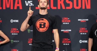 Шикарное удушение за три минуты: брат Нурмагомедова рвется к титулу Bellator